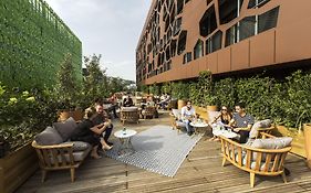 MOB HOTEL Lyon Confluence